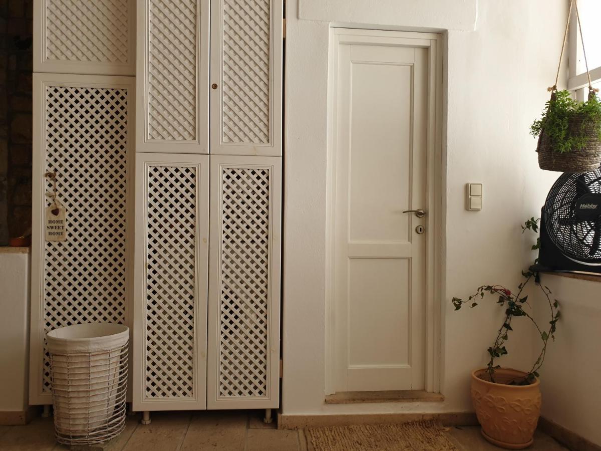 Aretousa Deluxe Downtown Apartment Skala  Bagian luar foto