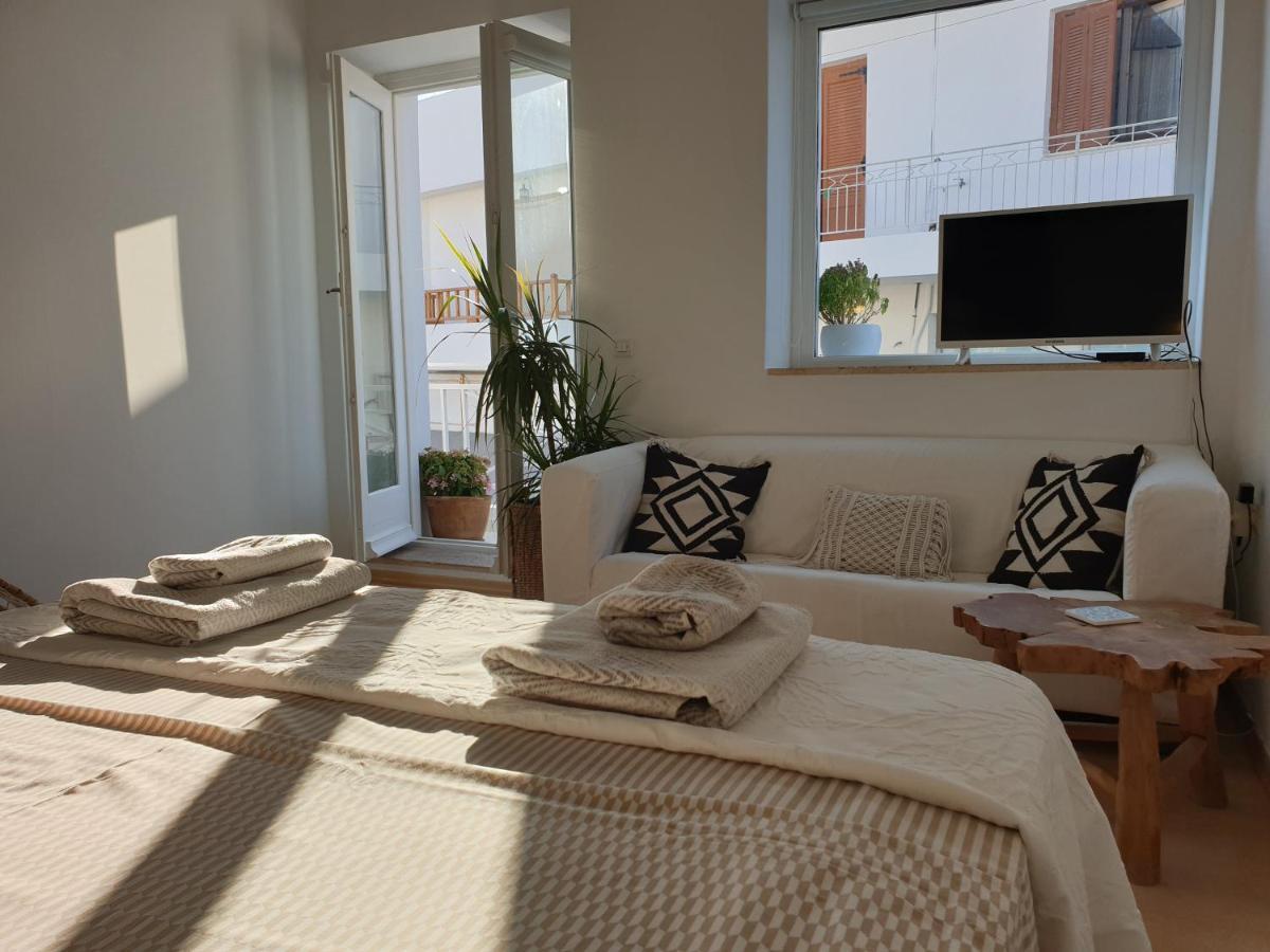 Aretousa Deluxe Downtown Apartment Skala  Bagian luar foto